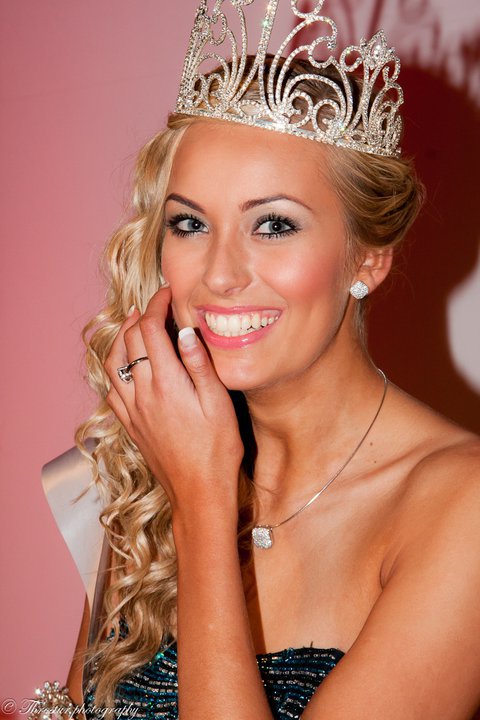 Sigrún Eva Ármannsdóttir (ICELAND WORLD 2011, SUPRANATIONAL 2012 and INTERNATIONAL 2013)  Miss_Vesturland_2011