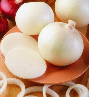 نوع من الخضروات يتفوق على الشوكولاة في جلب السعادة Benefits-of-onion