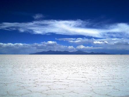 Exploring The Largest Ancient Salt Flats In The World In Bolivia Salar-de-Uyuni-Bolivia-2