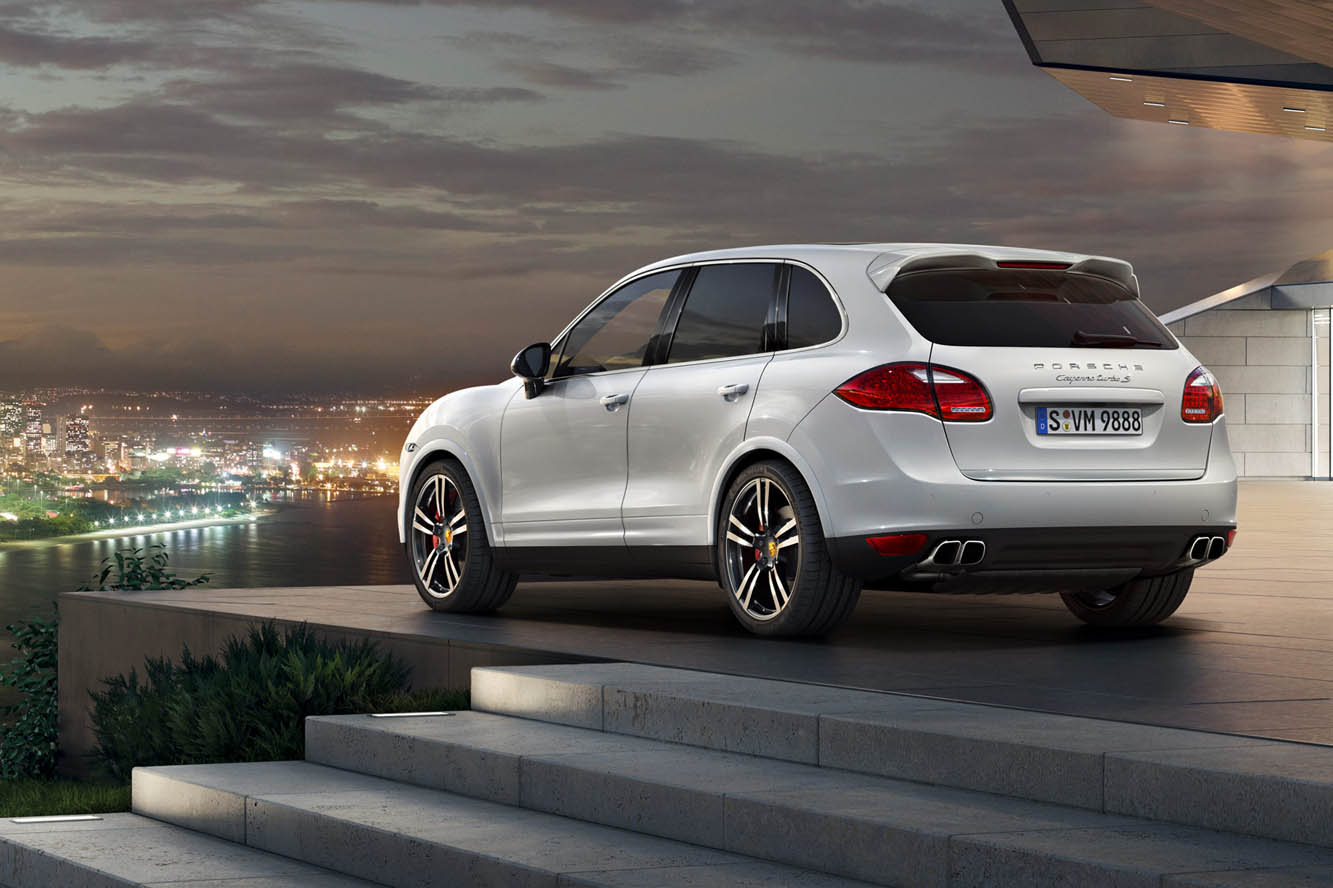 افتراضي Porsche Cayenne-Turbo-S 2012  Porsche_Cayenne_Turbo_S_004