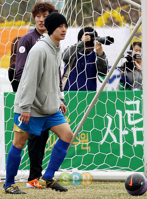 Kim Hyun Joong @ FC Men 2011 Peace Star Cup  H