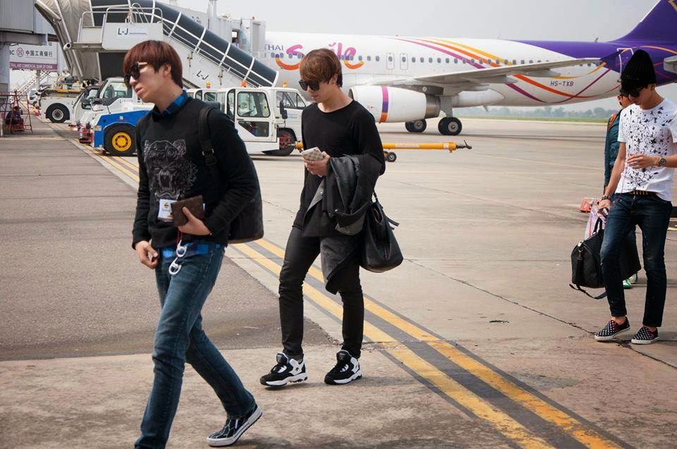 U-KISS @ Aéroport de Laos 6