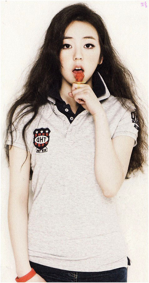 sohee en ceci magazine. 201221_ceci_sohee_11