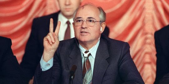 ephemeride - Page 12 1614205_3_af14_portrait-de-mikhail-gorbatchev-en-decembre-1987