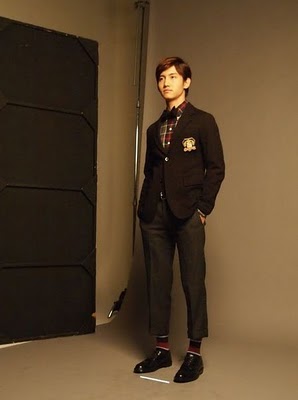 ELLEgirl - Changmin backstage highlights Changmin11