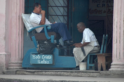 Fotos de los logros de la "robolucion" .....del espacio de cubanoviejo SoloCristoSalva