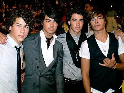 i love jonas brothers Jonas_brothers03_ad