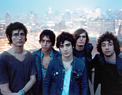 ¿ A qué grupo le tirarías una piedra? TheStrokes