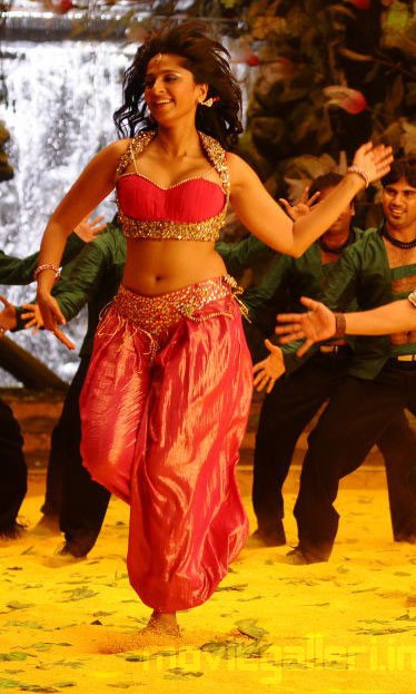 அழகிய மங்கை அணுஸ்கா படங்கள் இணைப்பு! - Page 2 Anushka_latest_hot_stills_pics_images_photos_06