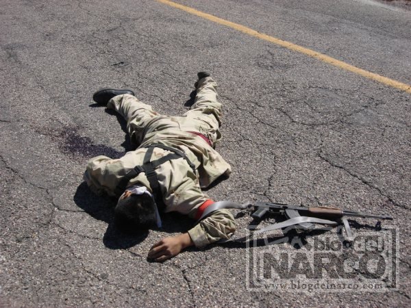 Sicarios rivales protagonizan batalla de muerte en Nayarit  Dsc03732