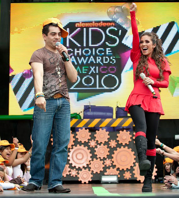 Kids Choice Awards 2010 Mexico Anahi-omar-mexico