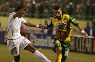  	 مشاهدة اهداف مباراة شبيبة القبائل والاسماعيلى 1-0 فى ابطال اقريقيا 2010	     22918-7