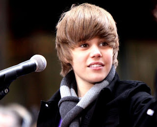 جآآستنـ بابير Justin-Bieber-justin-bieber-8896340-600-485