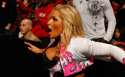 Natalya dice en Twitter que su pelea contra Michelle McCool no fue Facil Natalya%20hart%20wwe%20superstars