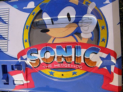 Confira Mega Drive com pintura do Sonic Mega-drive-design_3