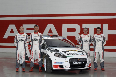 - Abarth presento el equipo para el 2010 28768-abarth