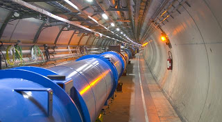 من اسرار الكون CERN_LHC_tunnel