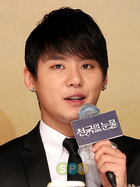 (VIDEO+FOTOS) Junsu - Tears of Heaven conferencia de prensa Nbdnuo