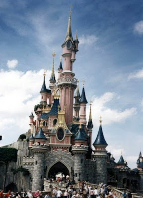 Disneyland Resorts Paris Disneyland_Resort_Paris