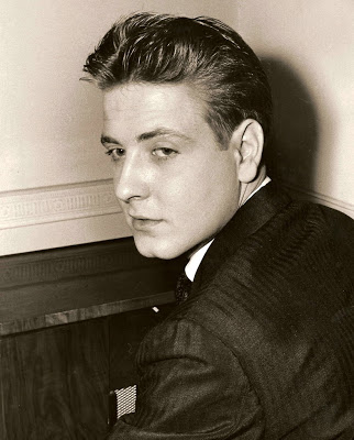        EddieCochranRockabillyHairstyle