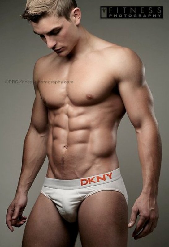 2010 | MISTER INTERNATIONAL | RYAN TERRY - Page 2 Slovakia16