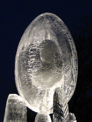 பனிக்கட்டியில் வடித்த சிற்பங்கள் Ice-sculptures-4