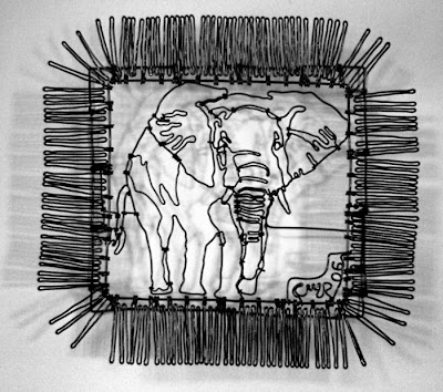 மெல்லிய கம்பிகளால் தத்ரூபமாக அமைக்கப்பட்ட வியக்கதகு கைவண்ணங்கள்  Wire-art-21
