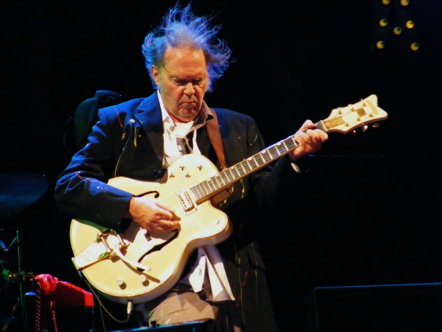 Neil Young - Page 2 2648381207_8d690f3000_b%5B1%5D