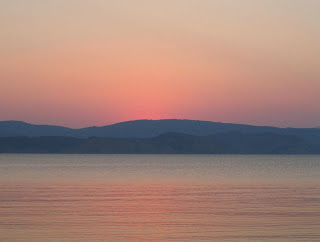 La playa Mikonos  Grecia_atardecer