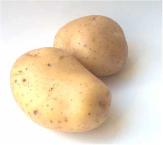 Why it is Healthier to Consume Raw Potatoes than Cooked One Potato_1