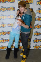 FOTOS: Justin Bieber y Fans en POP-CON 13a6162c-050f-4a6f-96ae-87f303b125fd