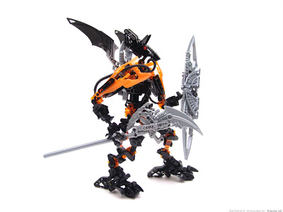 Tema de Mocs Ajenos  091023-lego-bionicle-moc-shadowed-vengeance-005