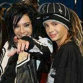 Bill y Tom Kaulitz visita clubs de chicas Getimage.php5