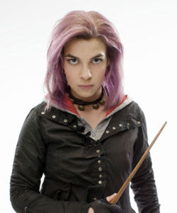 Relaciones de Tonks 250px-Tonks1