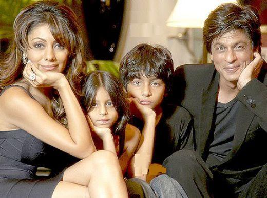 ஷாருக்கான் (Shahruk khan his Wife and Childrens) Sharuk%2Bkhan%2BFamily%2BPhotos%2B%252832%25291