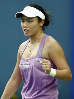 Top tennis beauties - New renaissance of female tennis Yung_jan_chan_top_tennis_hottie