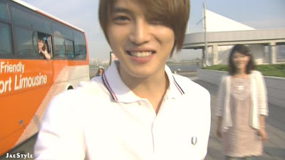 [24/09/10][pic] Jae Joong vui vẻ ^_^ 5