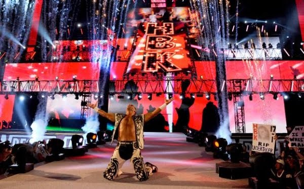 Show de YWA 110 Desde la Iglesia de de AJ Crew Shawn-Michaels-Wrestlemania-26-entrance