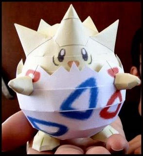 Juego de palabras - Pgina 18 Pokemon-togepi-papercraft