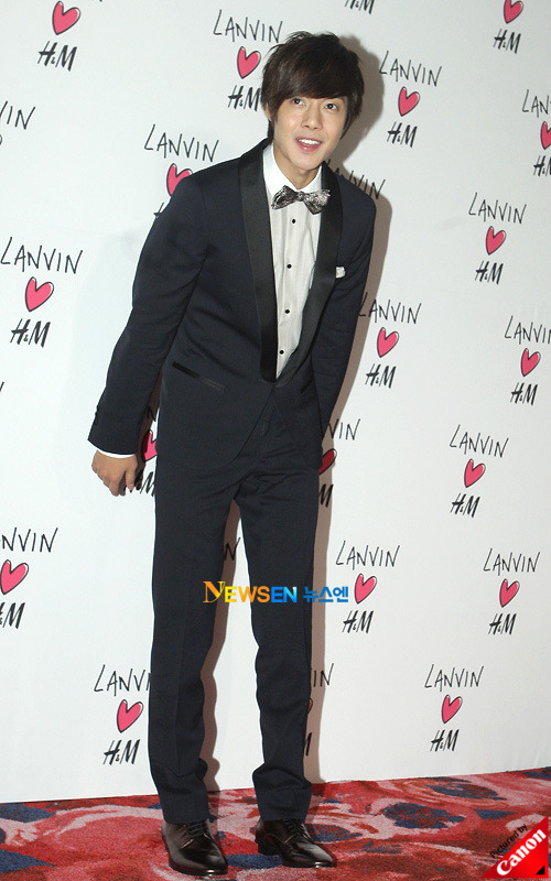 Kim Hyun Joong @ fiesta The Lanvin paraH&M VIP  6