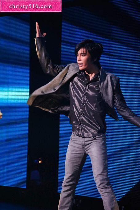 Park Jung Min @ Kizuna Musical de japon 7