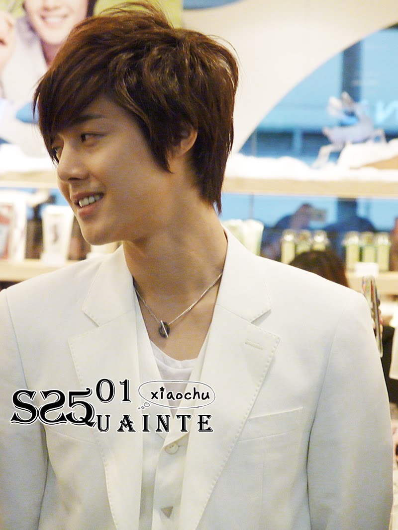 Kim Hyun Joong @ the face shop SG Tampines Poder Mall 4