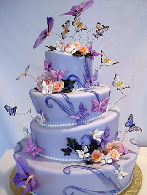 BUON COMPLEANNO FABIETTO !! Topsy_Turvy_Quinceanera_Cake_by_pinkcakebox