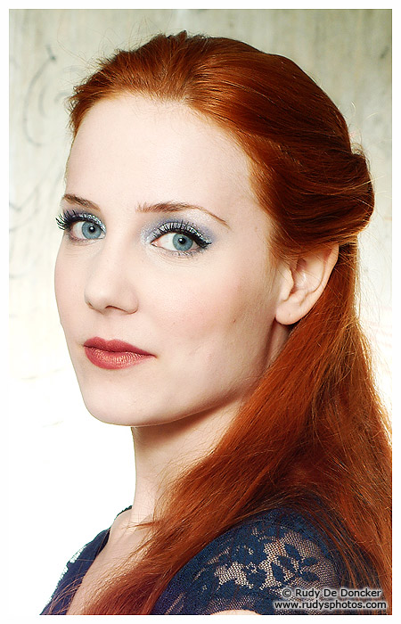 ficha de Alice Vont Cross 76914780.MzeQV0lC.SimoneSimons776