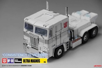 [Masterpiece Tiers] KO MP-10U ULTRA MAGNUS - Sortie Mars 2015 3t4BRbKE