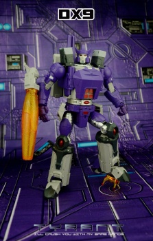 [Masterpiece Tiers] DX9 TOYS D-07 TYRANT aka GALVATRON - Sortie Novembre 2015 6pT7RWpL