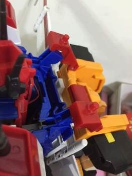 [Masterpiece] MP-24 Star Saber par Takara Tomy - Page 3 8iYil44F