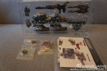 [Warbotron] Produit Tiers - Jouet WB01 aka Bruticus - Page 5 AhFWgX4t