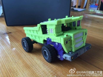 [Combiners Tiers] TOYWORLD TW-C CONSTRUCTOR aka DEVASTATOR - Sortie 2016 - Page 15 BtoCC8eH