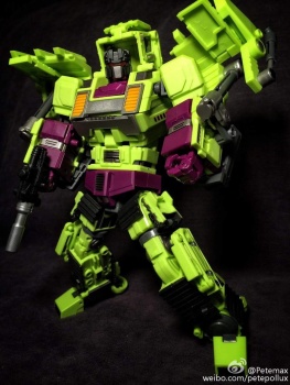 [Combiners Tiers] GENERATION-TOY GRAVITY BUILDER aka DEVASTATOR - Sortie 2015-2016 - Page 8 IH4J6wkI